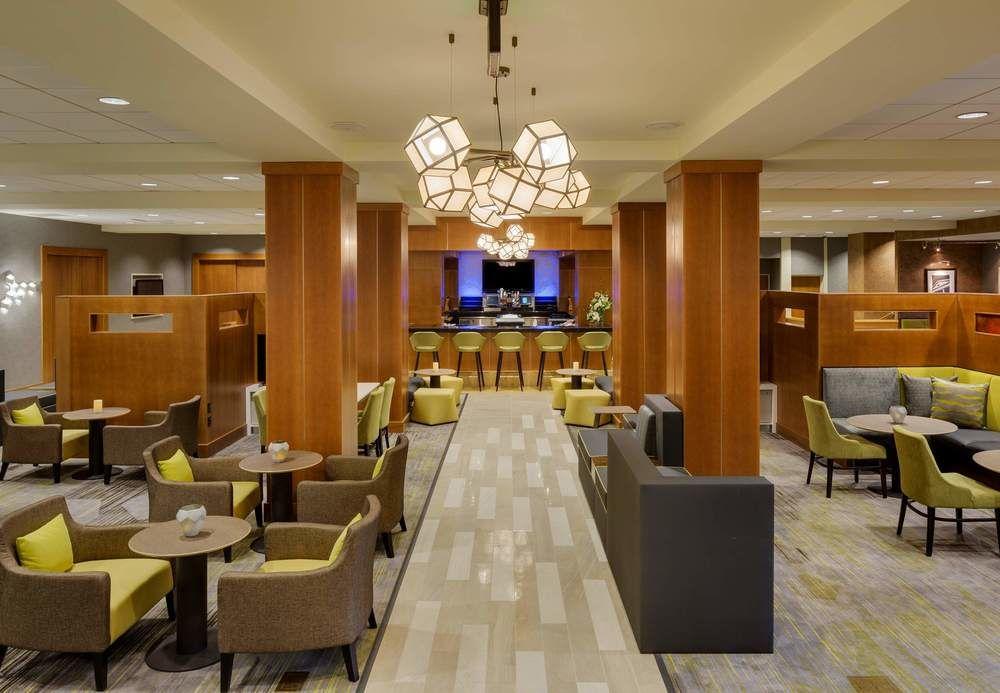 Hotel Courtyard By Marriott Boston Logan Airport Exterior foto