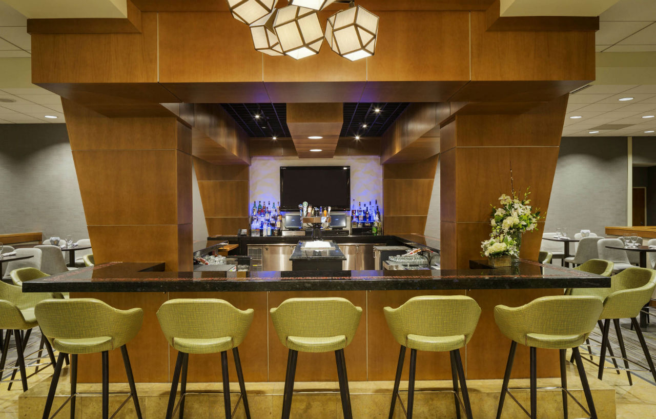 Hotel Courtyard By Marriott Boston Logan Airport Exterior foto